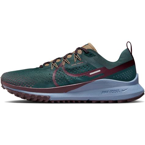 nike lichtgewicht schoenen heren|Nike trail sneakers heren.